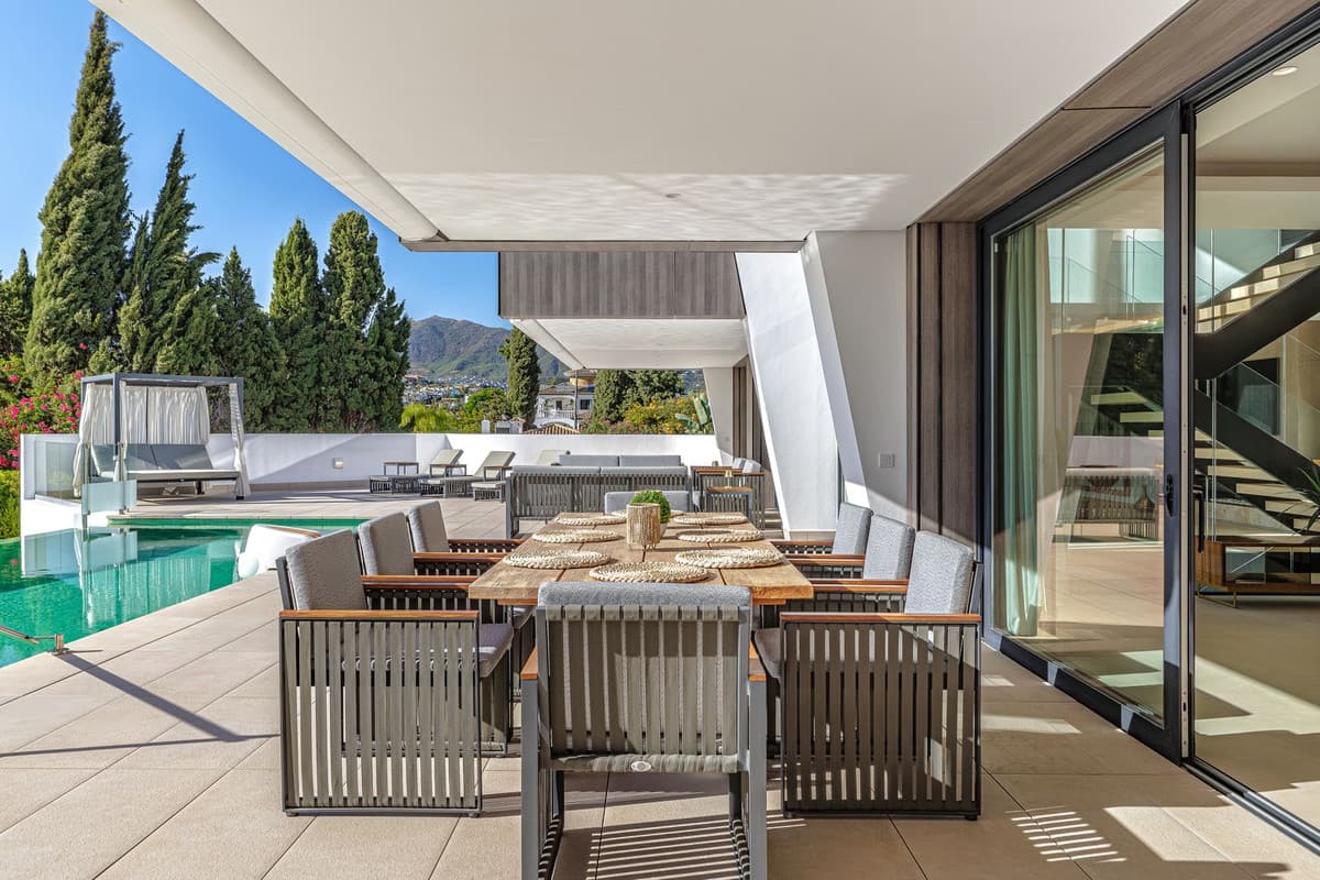 Detached Villa in El Paraiso — photo 9 of 10