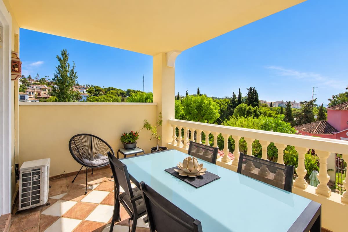 Townhouse in Estepona — photo 8 of 10