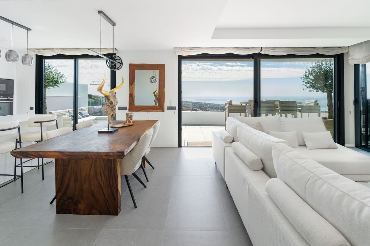 Penthouse Duplex in Marbella — photo 1 of 10