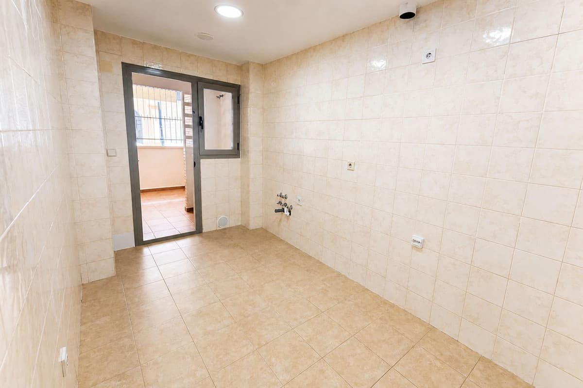 Ground Floor Apartment in San Pedro de Alcántara — photo 8 of 10