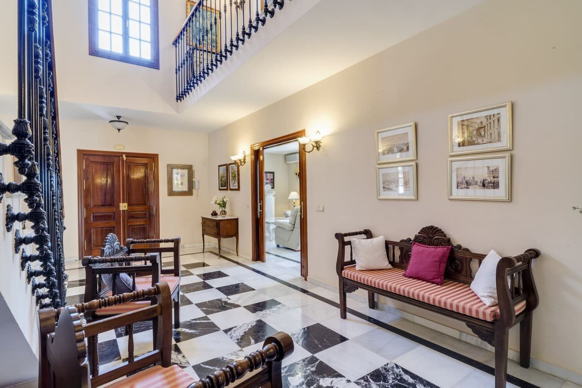 Detached Villa in Marbella — photo 10 of 10