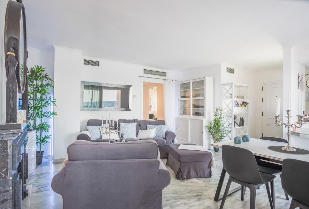 Penthouse Duplex in Estepona — photo 9 of 10