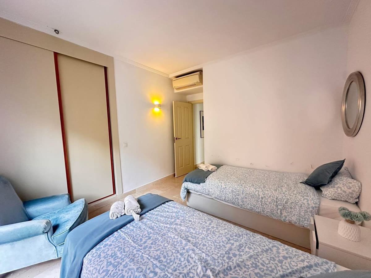 Ground Floor Apartment in Estepona — photo 9 of 10