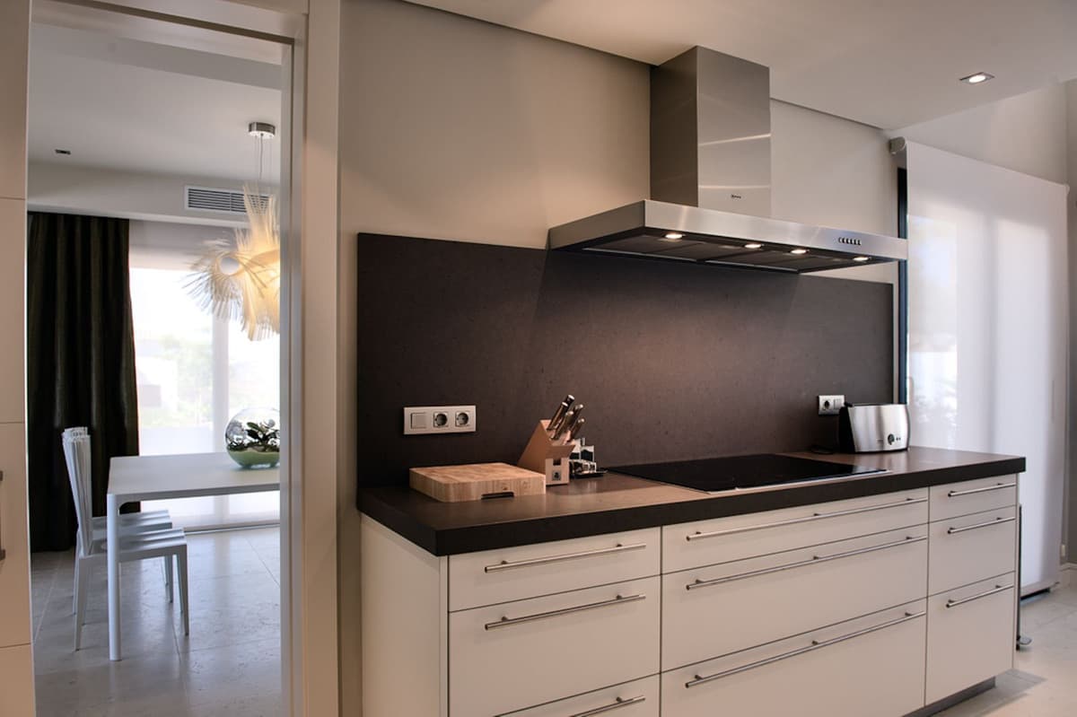 Detached Villa in The Golden Mile — photo 4 of 10