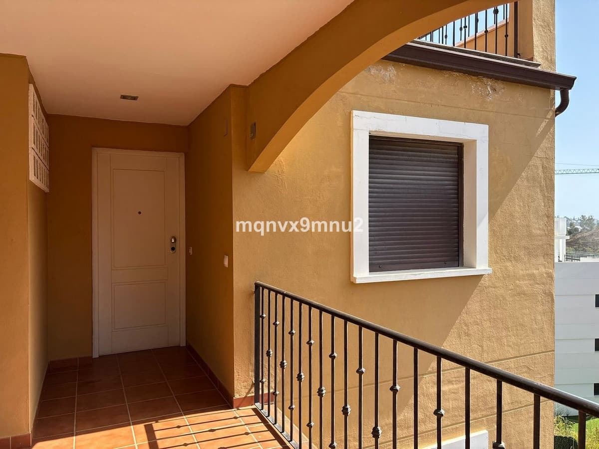 Middle Floor Apartment in La Cala de Mijas — photo 6 of 10