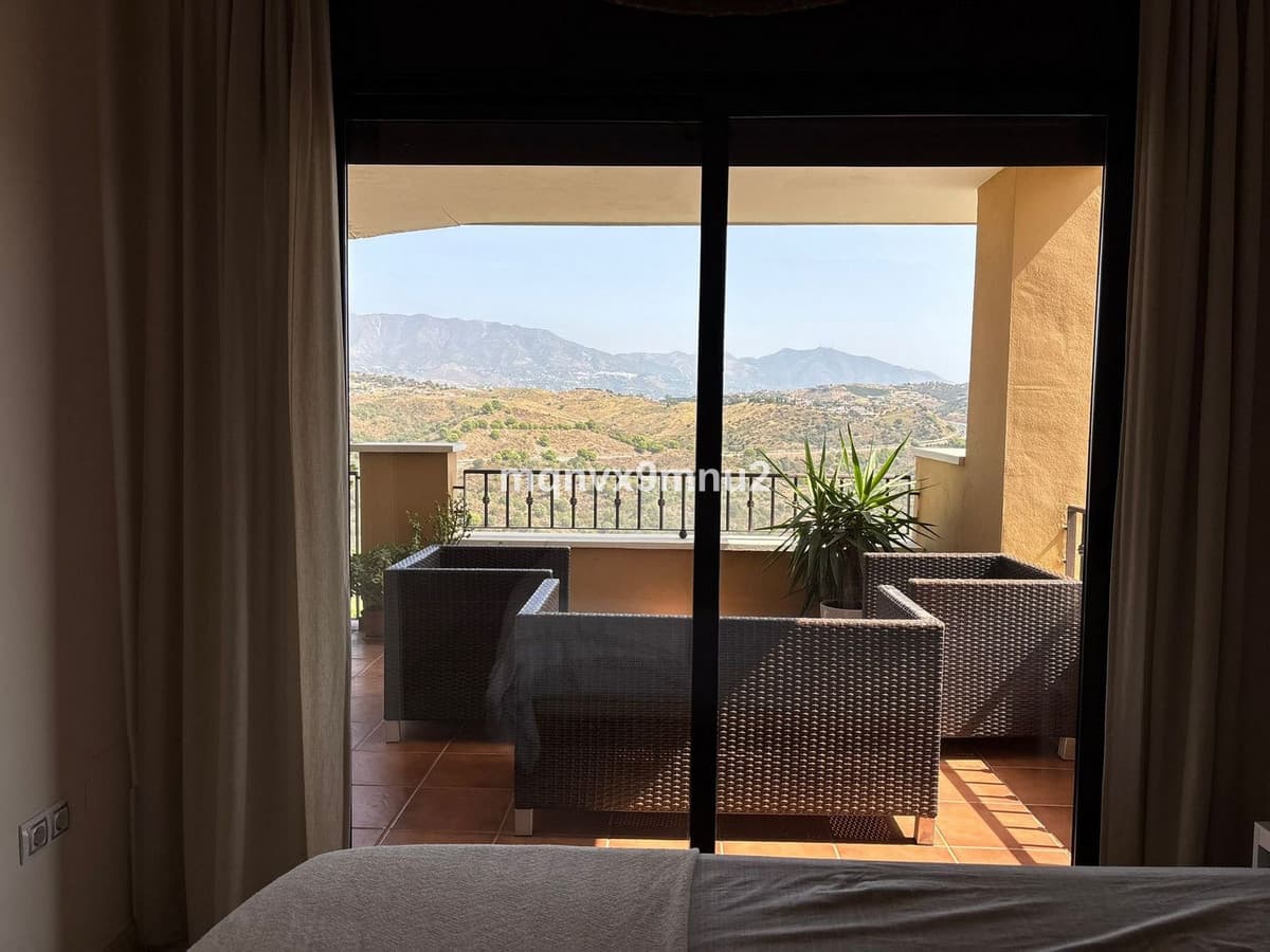 Middle Floor Apartment in La Cala de Mijas — photo 7 of 10