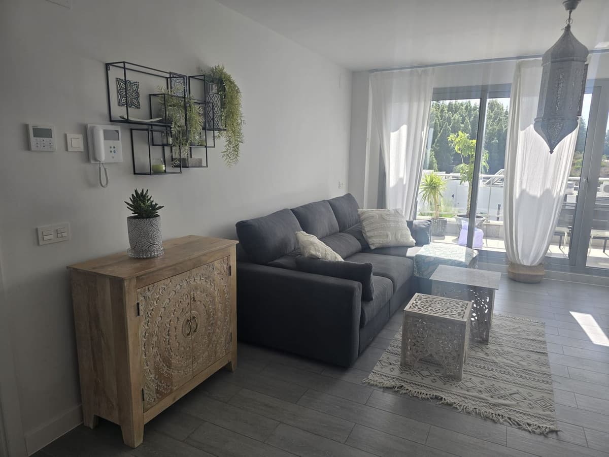 Middle Floor Apartment in El Faro — photo 4 of 10