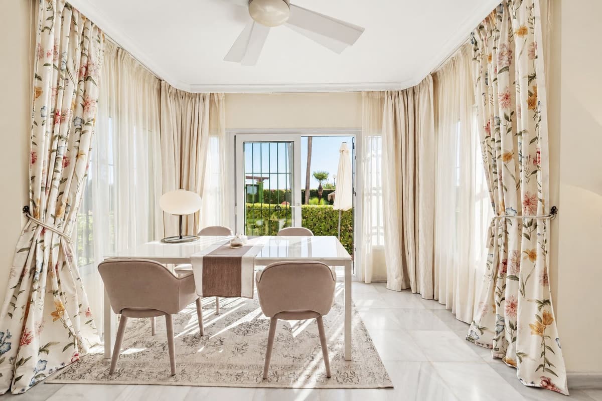 Ground Floor Apartment in Elviria — photo 4 of 10