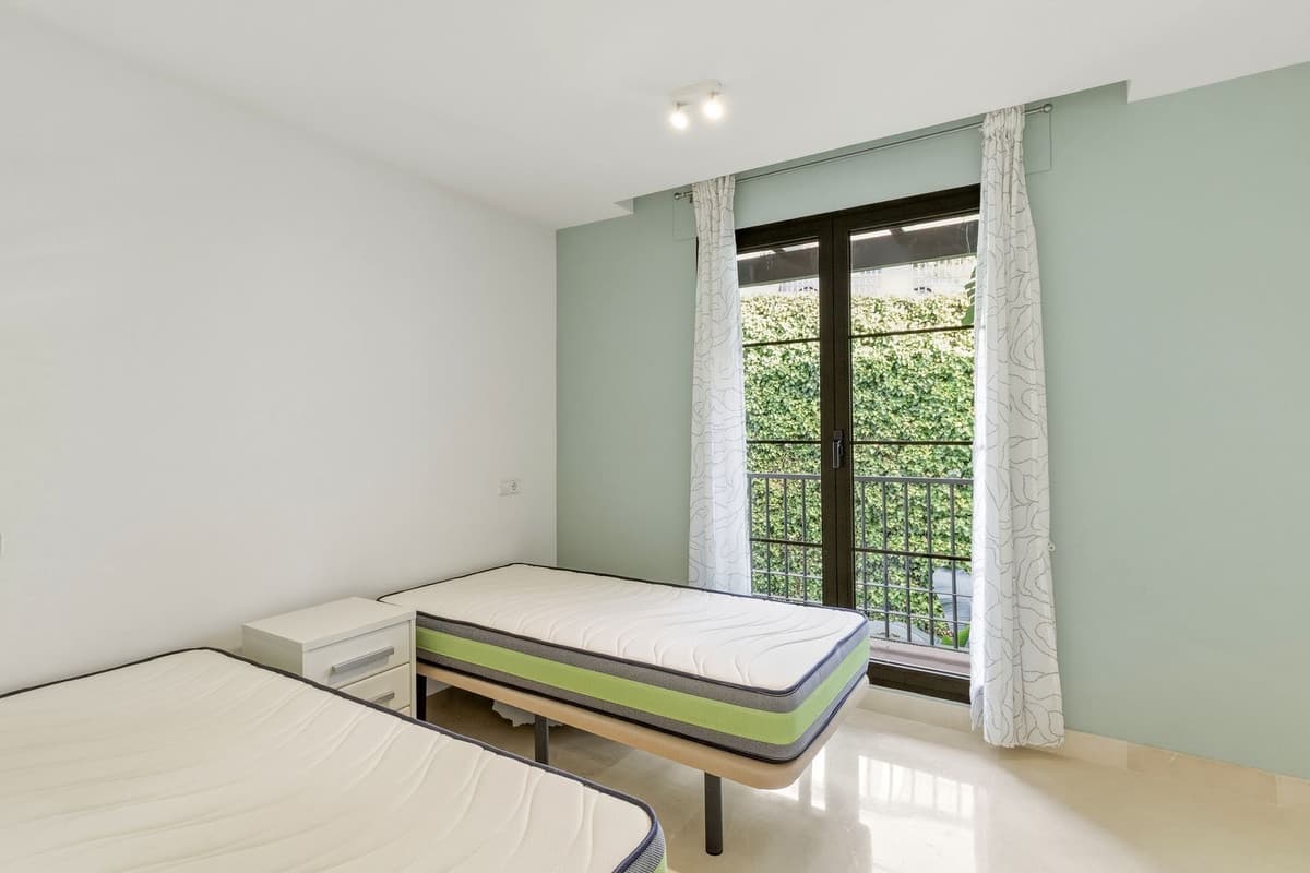Middle Floor Apartment in Los Arqueros — photo 9 of 10