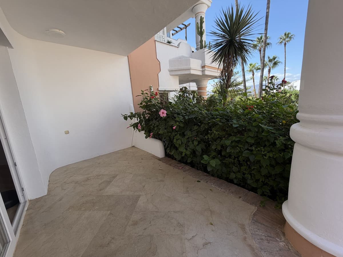 Ground Floor Apartment in Mijas Golf — photo 5 of 10