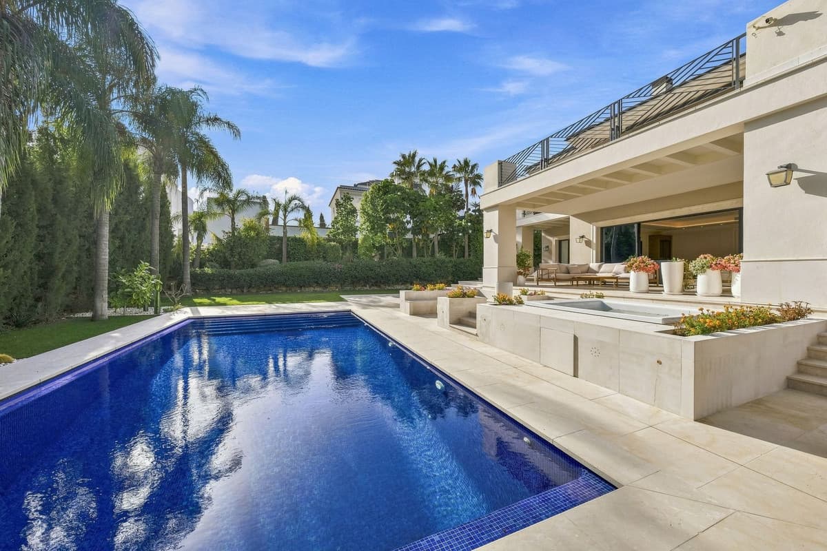 Detached Villa in Los Flamingos — photo 9 of 10