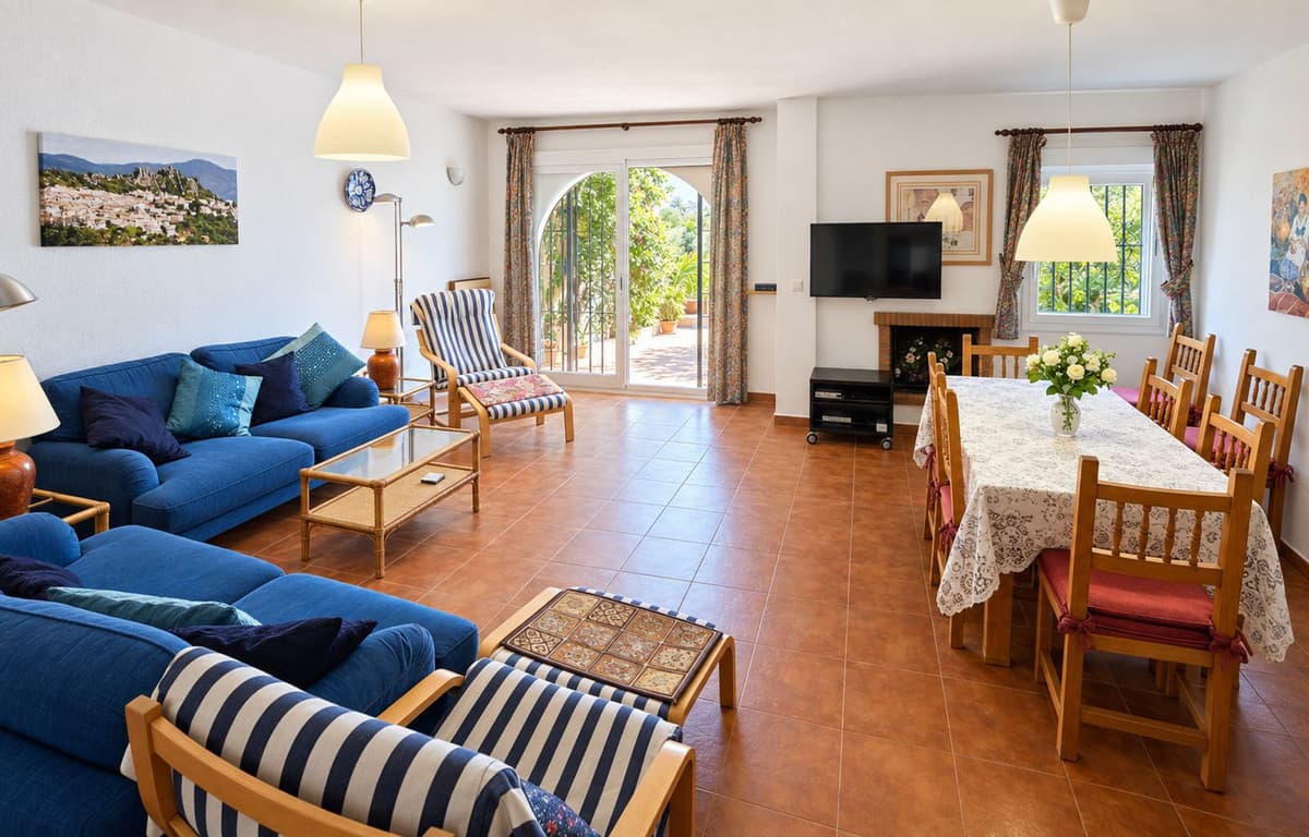 Townhouse in Casares Playa — photo 4 of 10