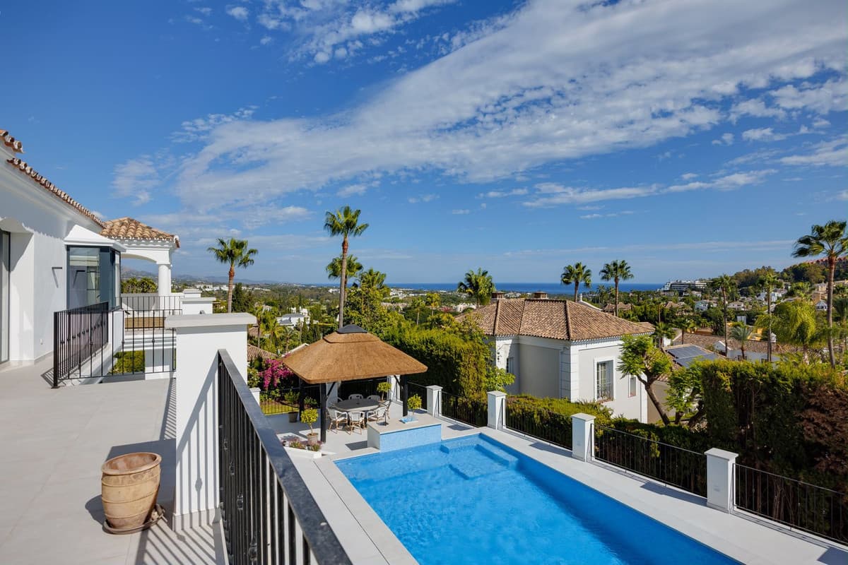 Detached Villa in Nueva Andalucía — photo 7 of 10