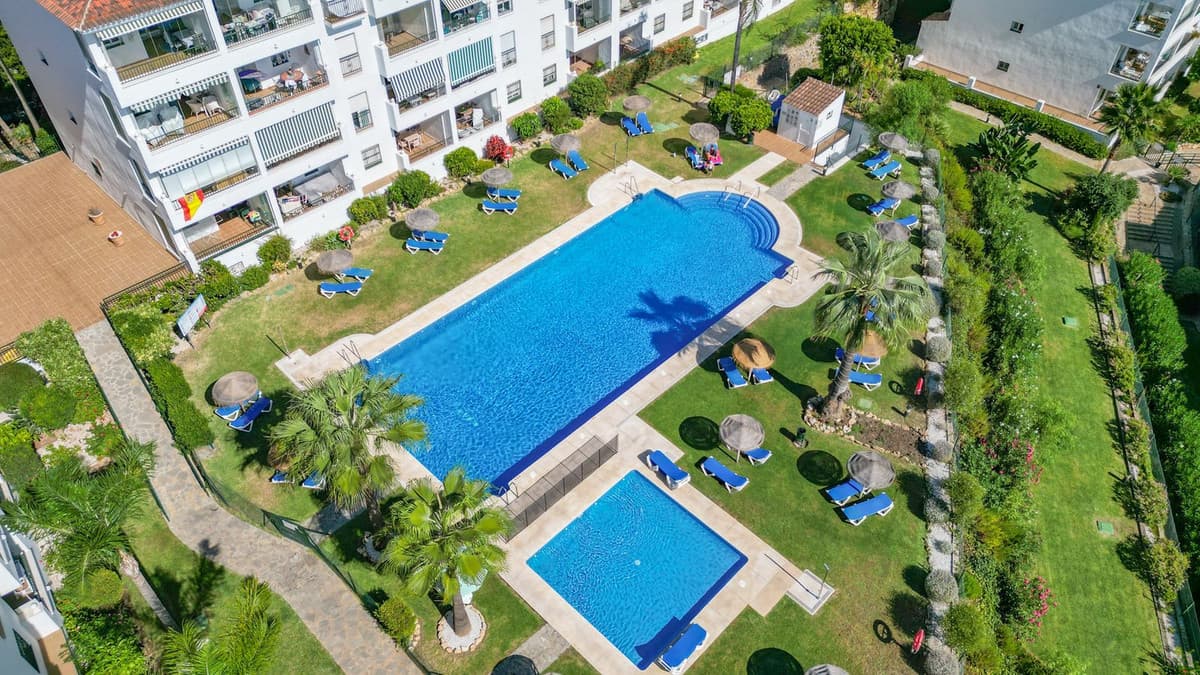Middle Floor Apartment in La Cala de Mijas — photo 3 of 10
