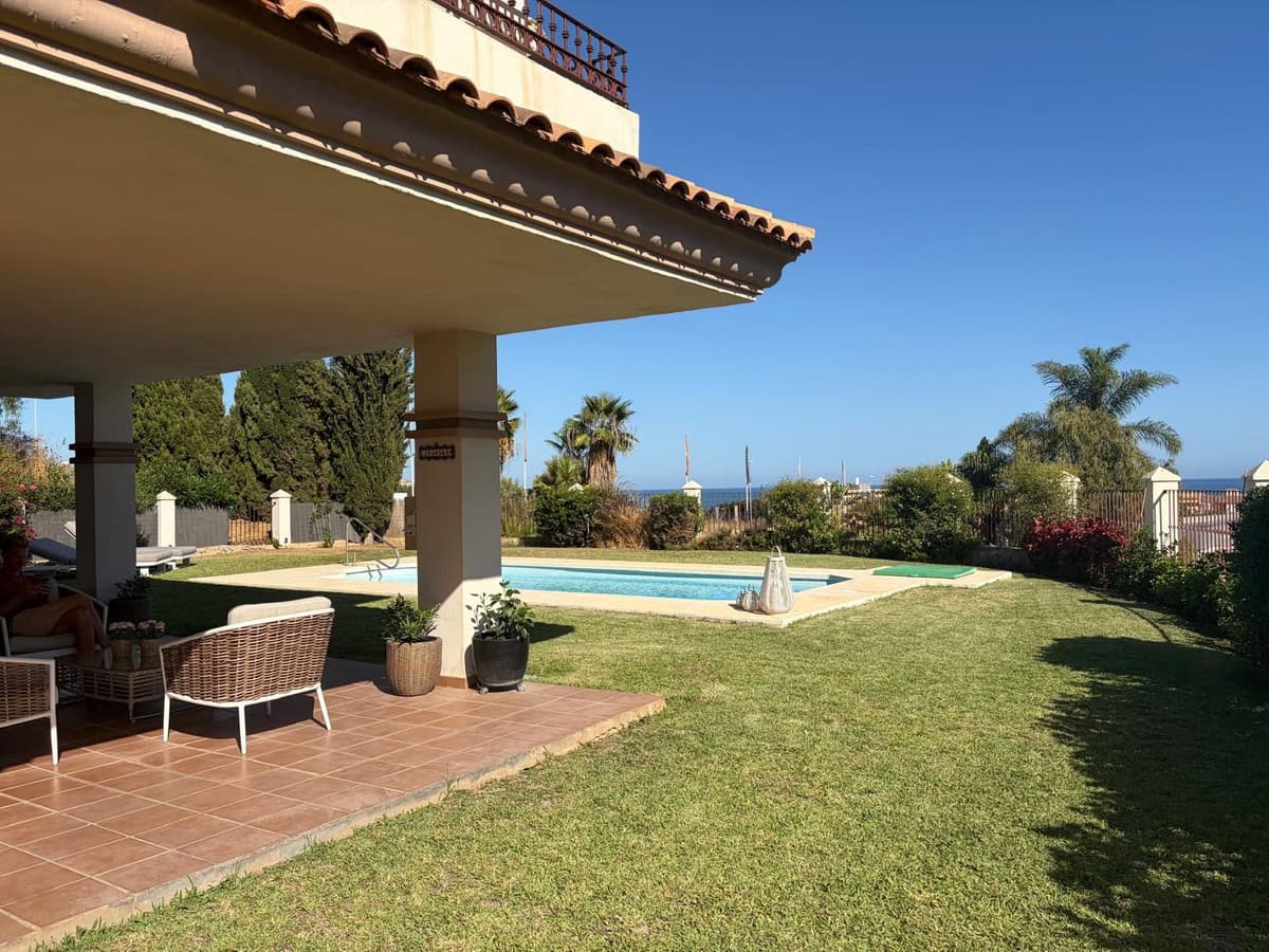 Ground Floor Apartment in La Cala de Mijas — photo 1 of 10