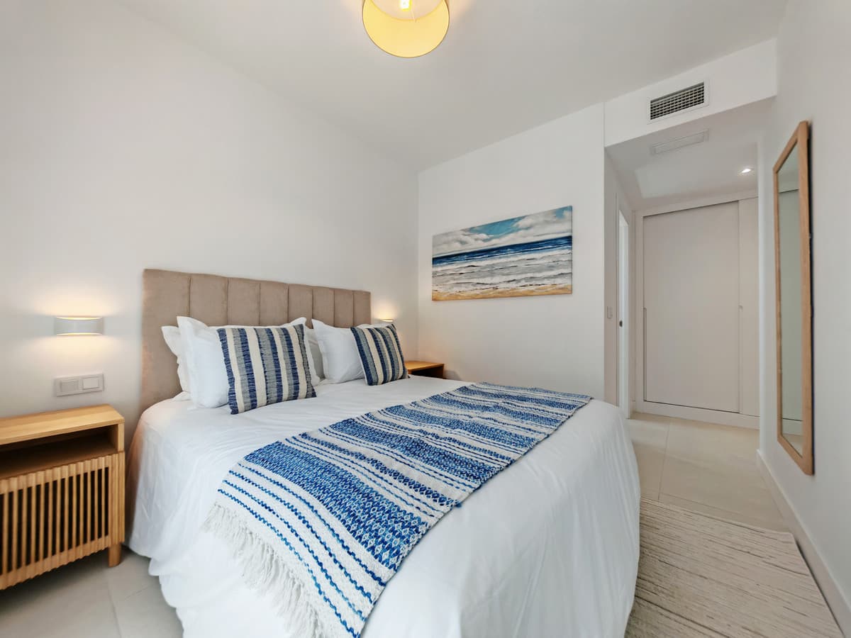 Middle Floor Apartment in Fuengirola — photo 10 of 10