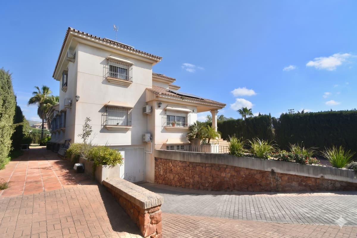 Detached Villa in Estacion de Cartama — photo 5 of 10