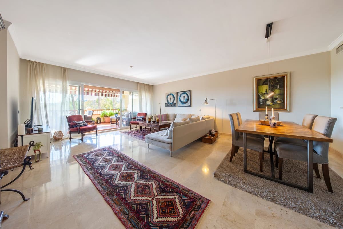 Middle Floor Apartment in Atalaya — photo 9 of 10