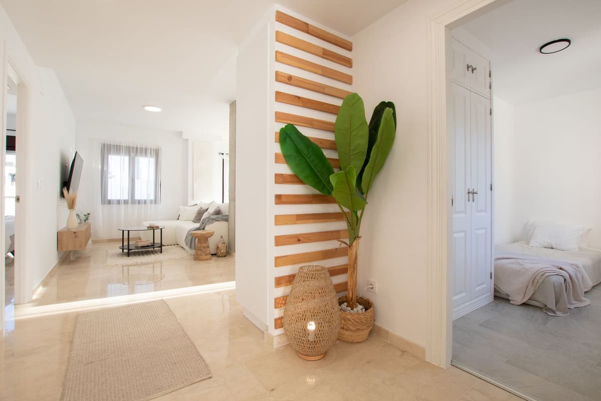 Middle Floor Apartment in Riviera del Sol — photo 4 of 10