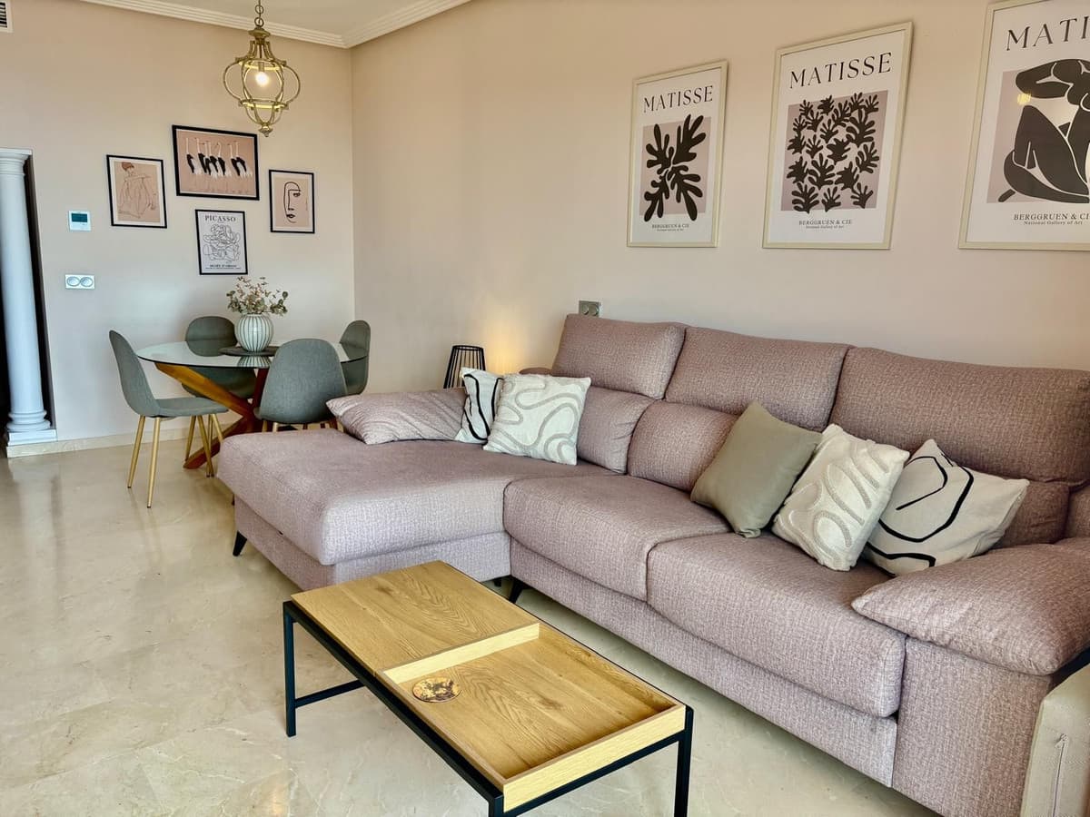 Middle Floor Apartment in Manilva — photo 6 of 10