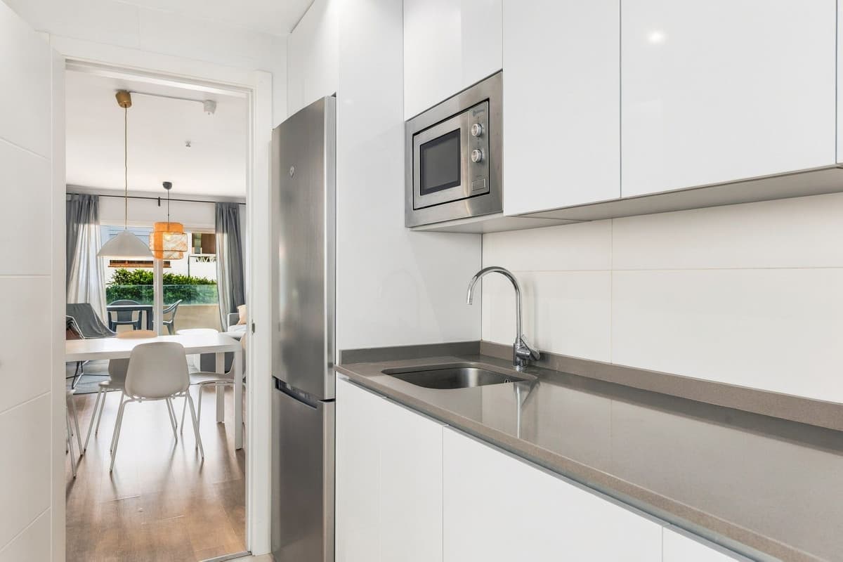 Middle Floor Apartment in Nueva Andalucía — photo 7 of 10
