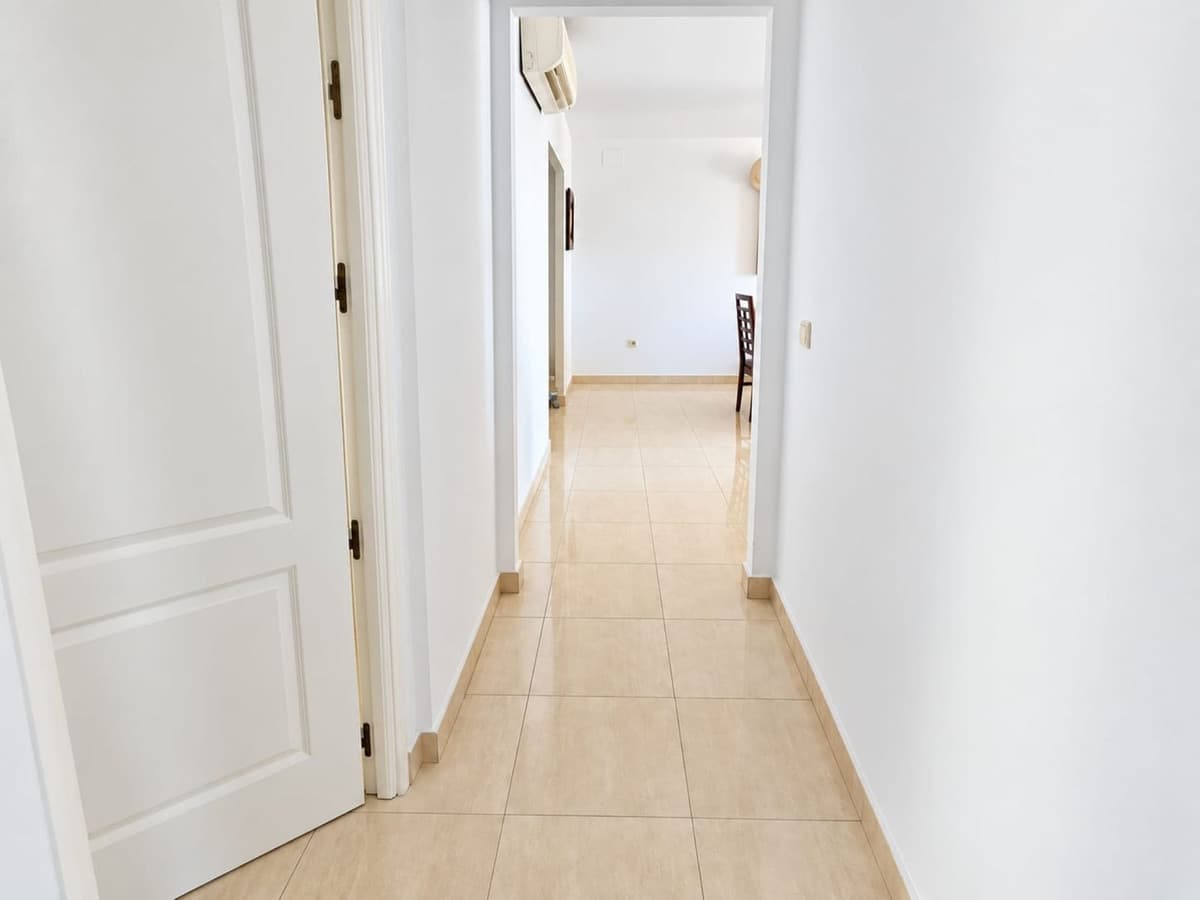 Ground Floor Apartment in La Duquesa — photo 10 of 10