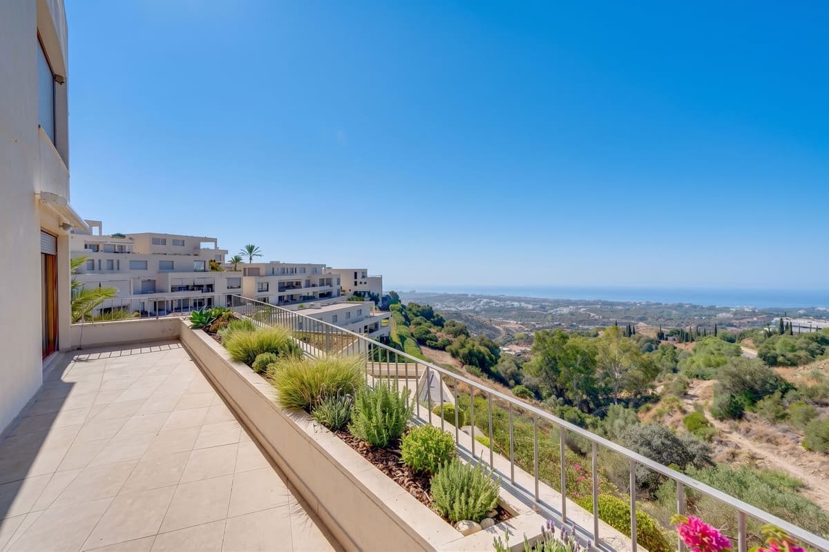 Ground Floor Apartment in Altos de los Monteros — photo 1 of 10