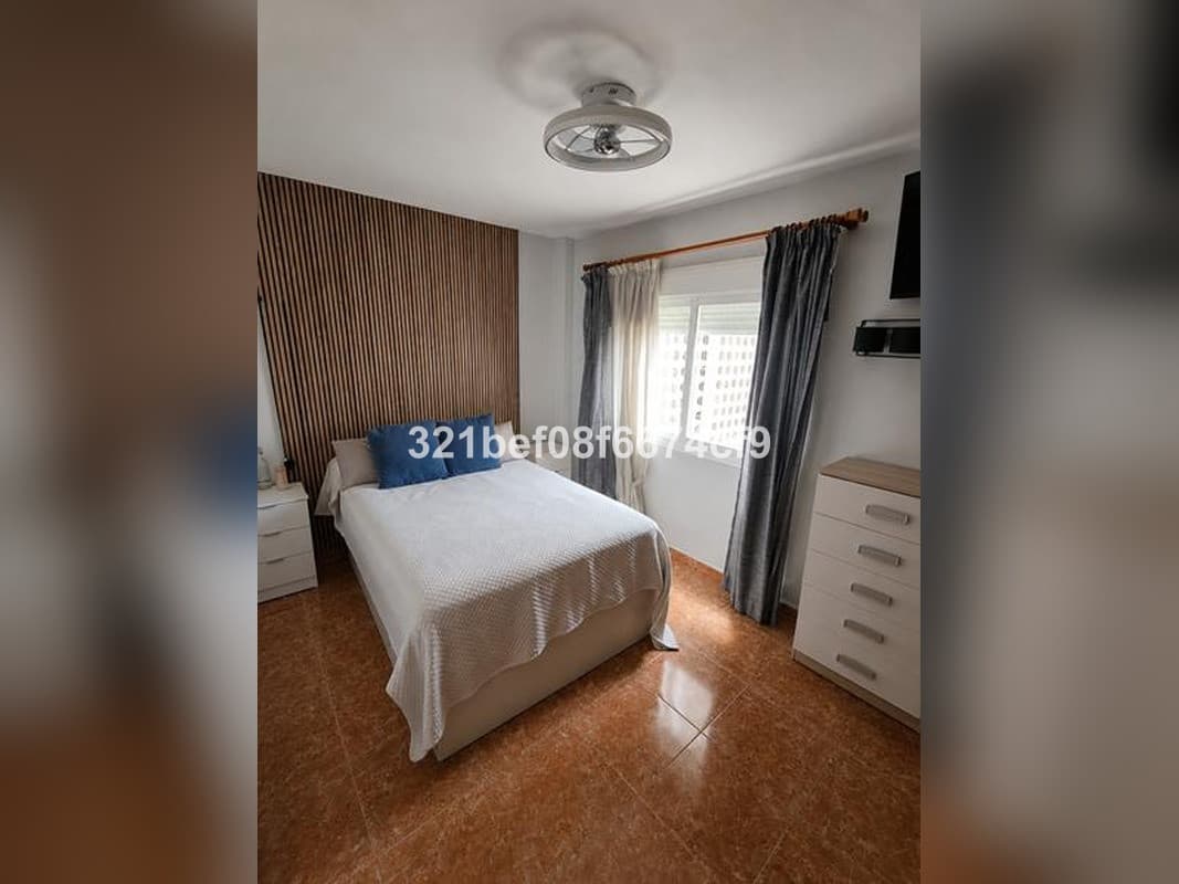 Middle Floor Apartment in Estepona — photo 4 of 10
