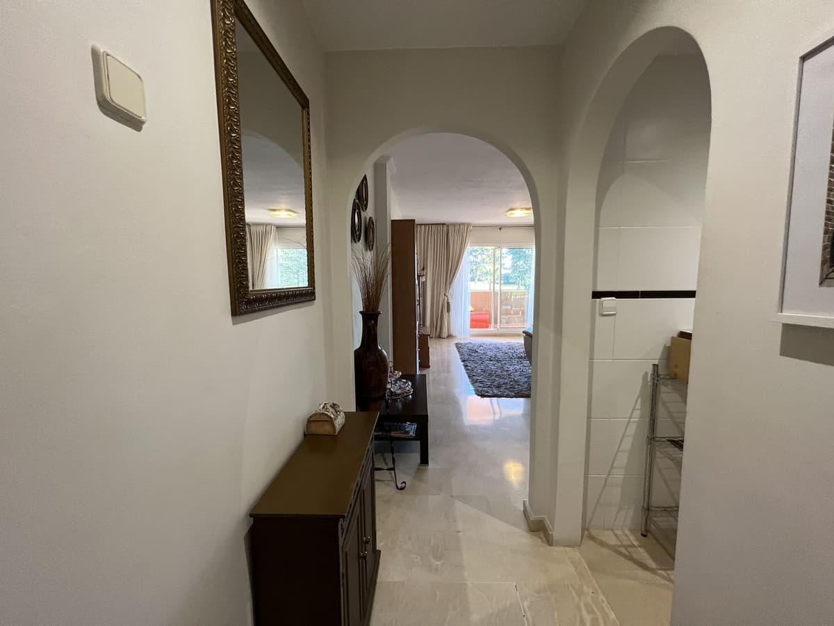 Middle Floor Apartment in Mijas Golf — photo 10 of 10