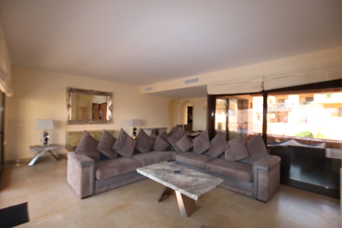 Penthouse in La Duquesa — photo 7 of 10