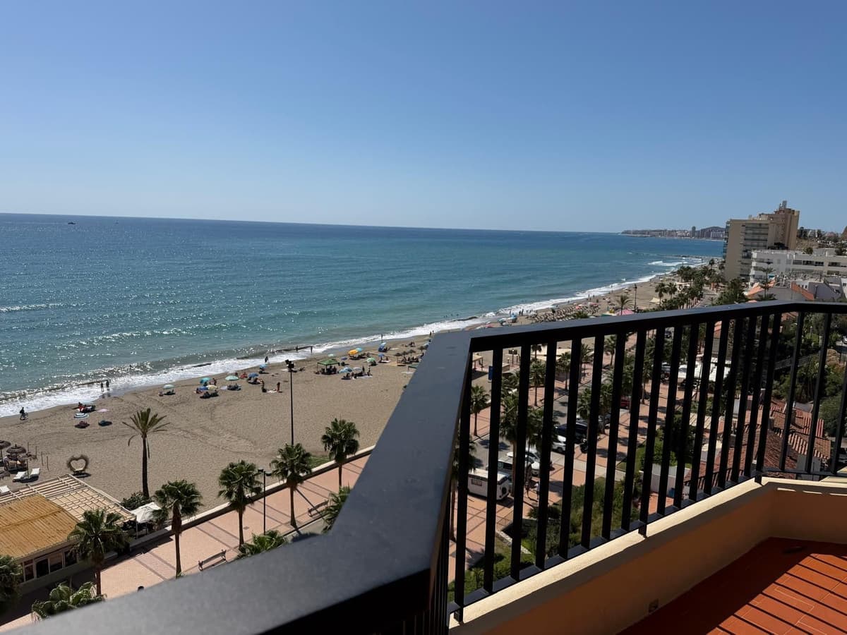 Top Floor Apartment in Fuengirola — photo 1 of 10