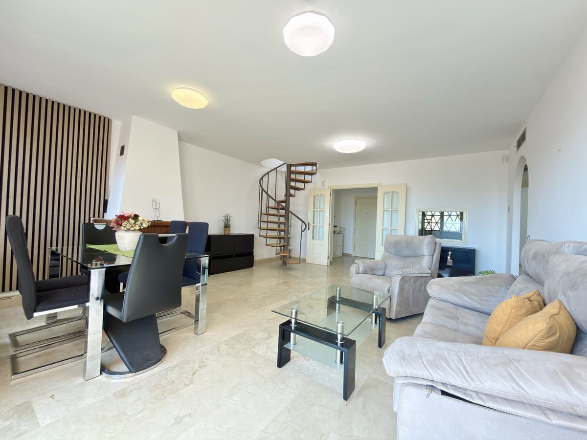 Penthouse Duplex in El Faro — photo 9 of 10