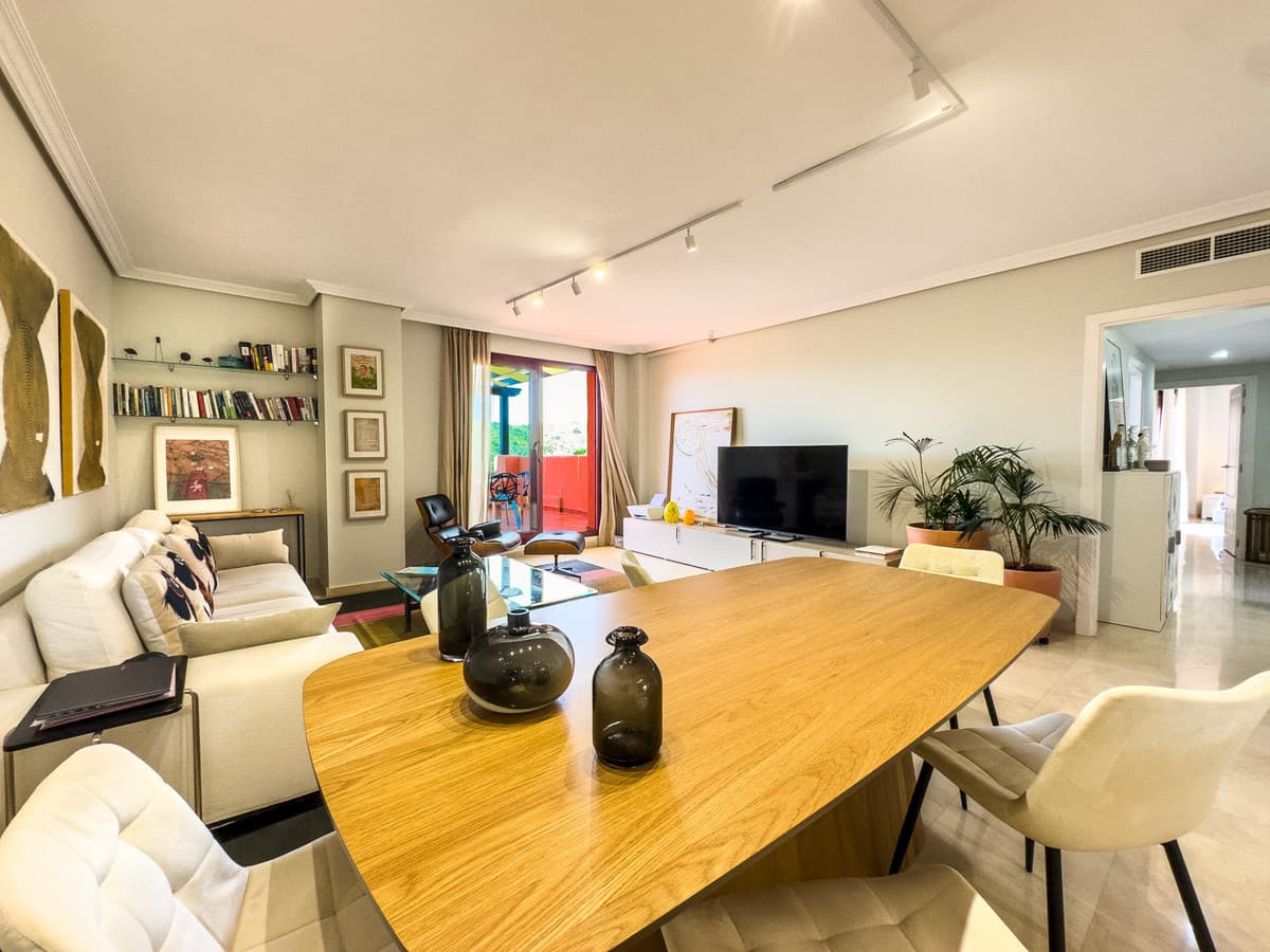 Penthouse in Casares — photo 2 of 10