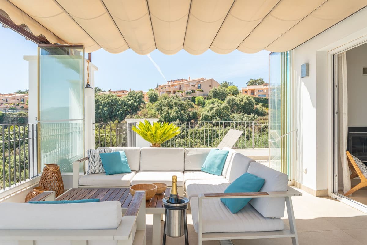 Penthouse in La Mairena — photo 2 of 10