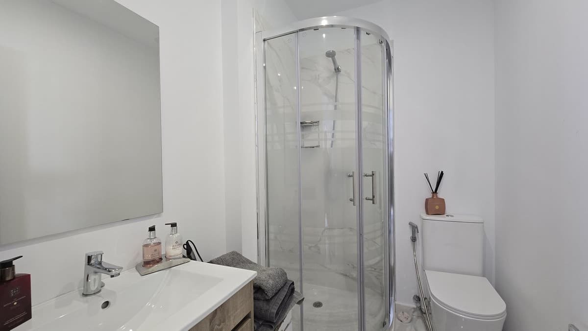 Middle Floor Apartment in San Pedro de Alcántara — photo 5 of 8