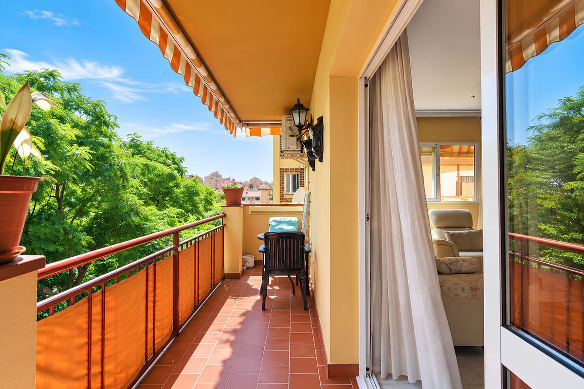 Middle Floor Apartment in Fuengirola — photo 4 of 10