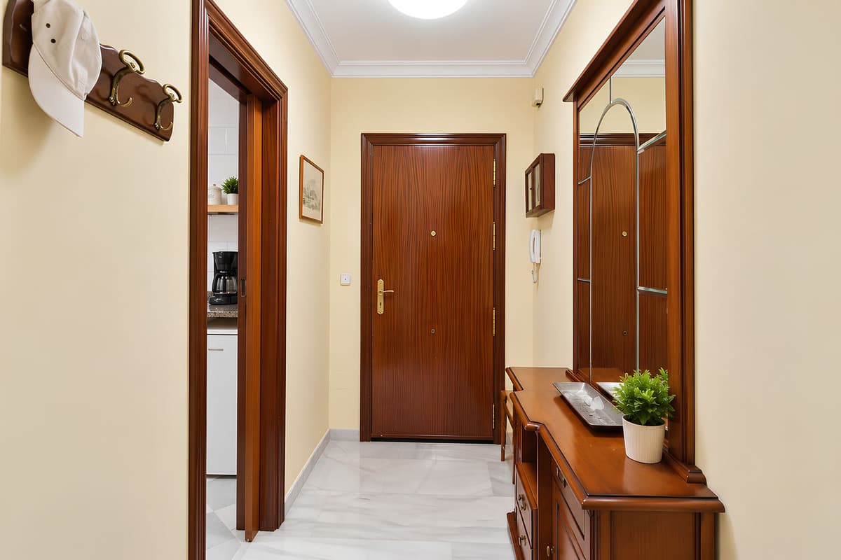 Middle Floor Apartment in Fuengirola — photo 9 of 10