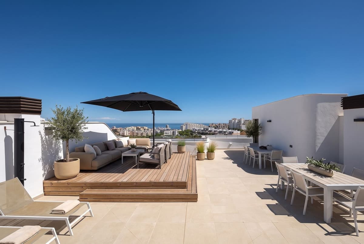 Penthouse Duplex in Estepona — photo 1 of 10