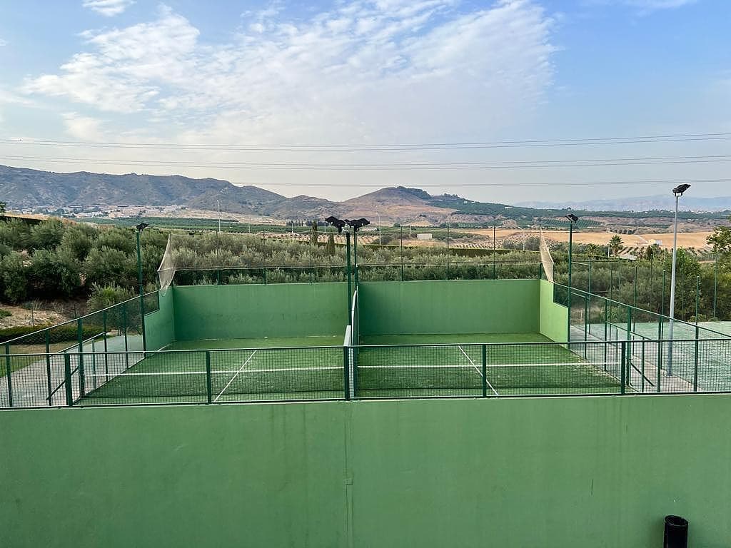 Middle Floor Apartment in Alhaurín de la Torre — photo 4 of 10