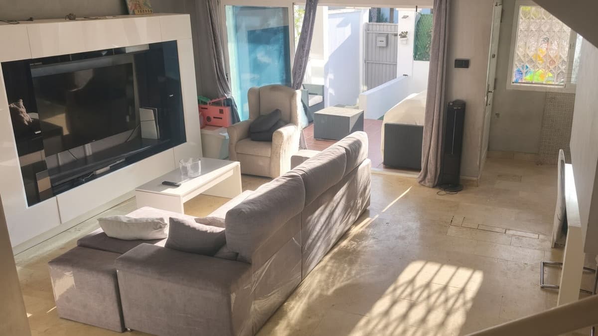 Townhouse in Punta Chullera — photo 8 of 10