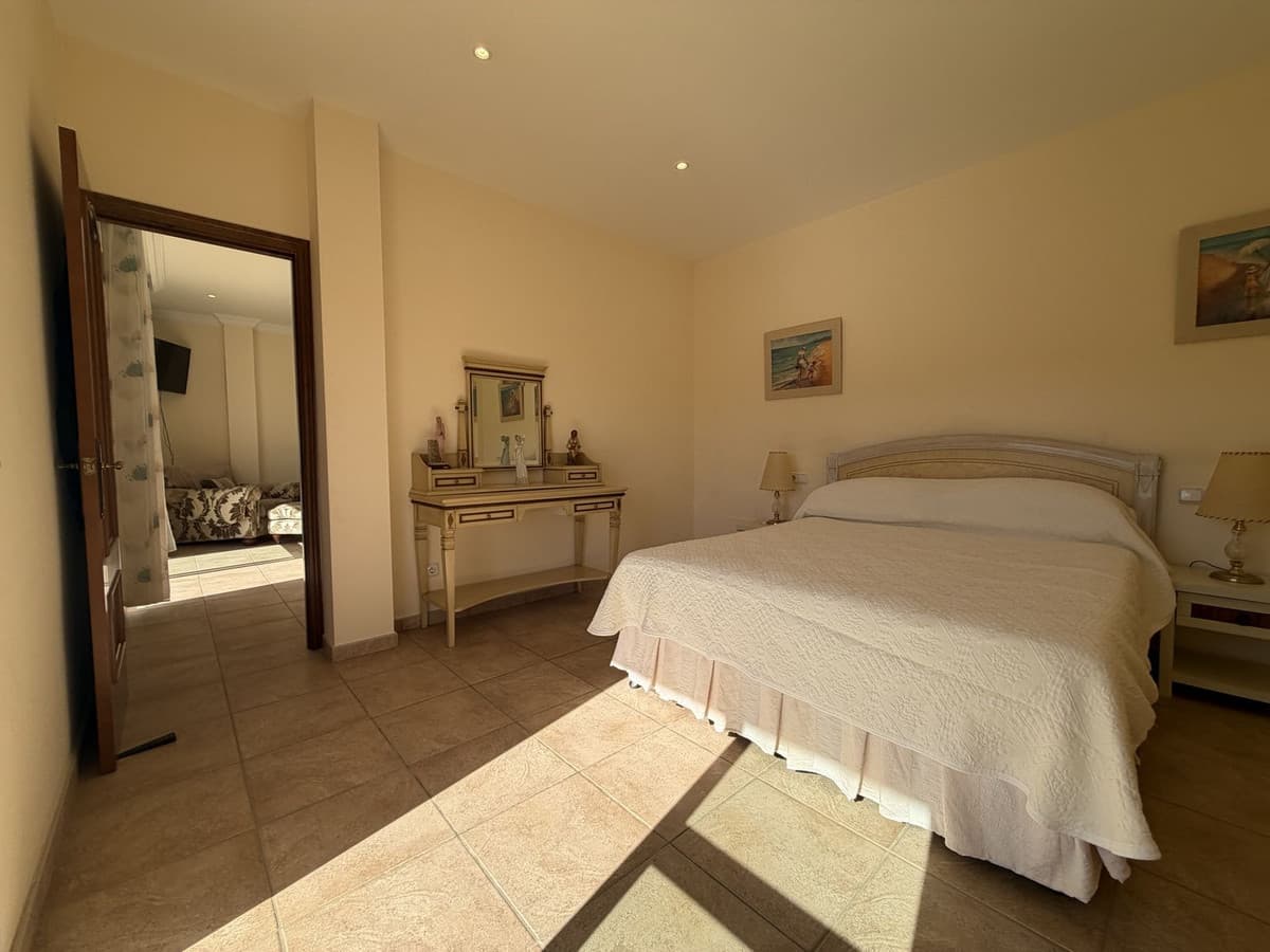 Detached Villa in Valle Romano — photo 5 of 10