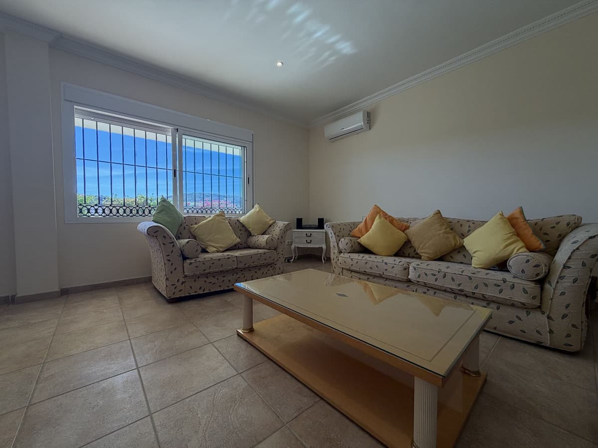 Detached Villa in Valle Romano — photo 8 of 10