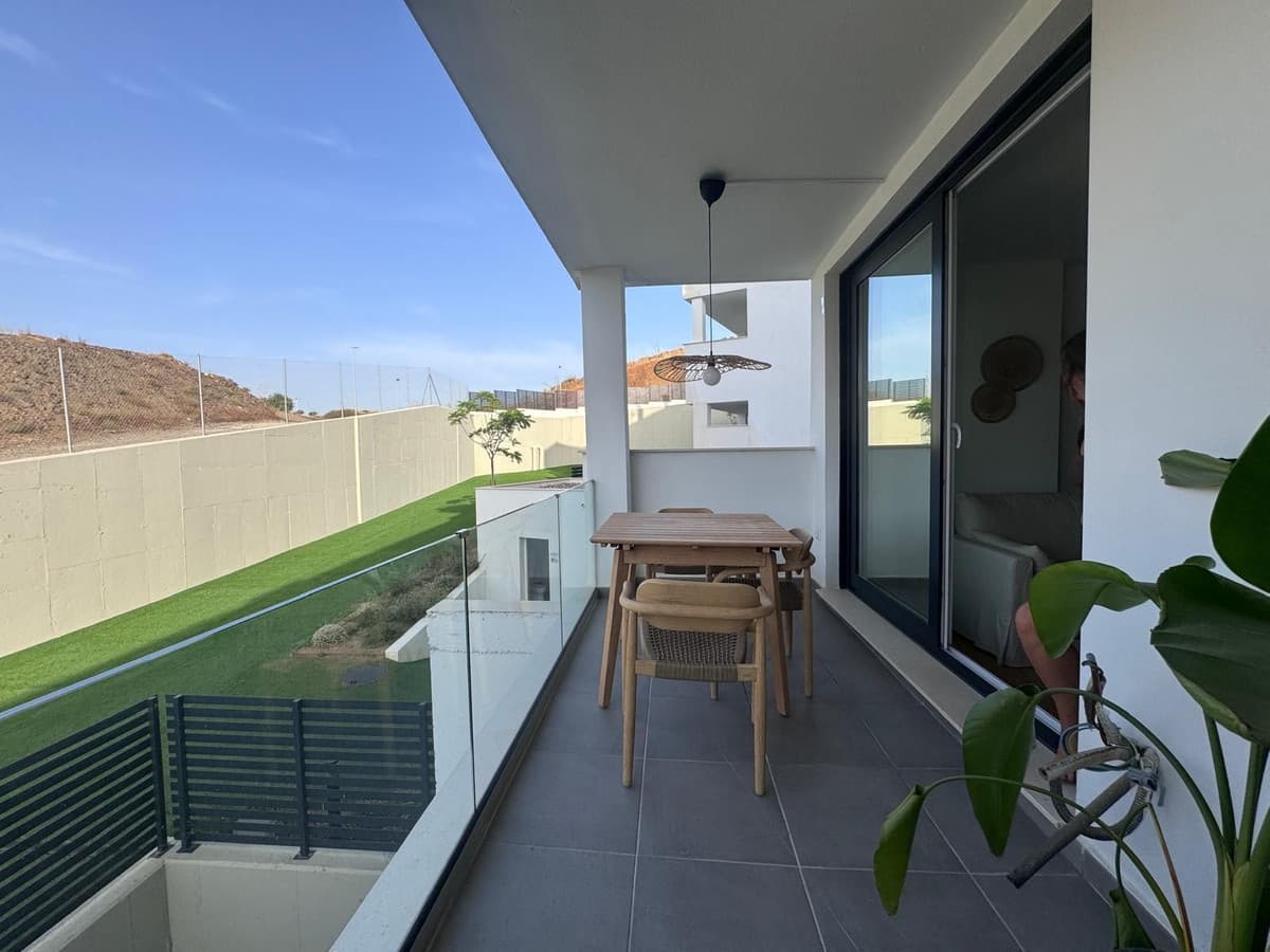 Middle Floor Apartment in Torreblanca — photo 3 of 10