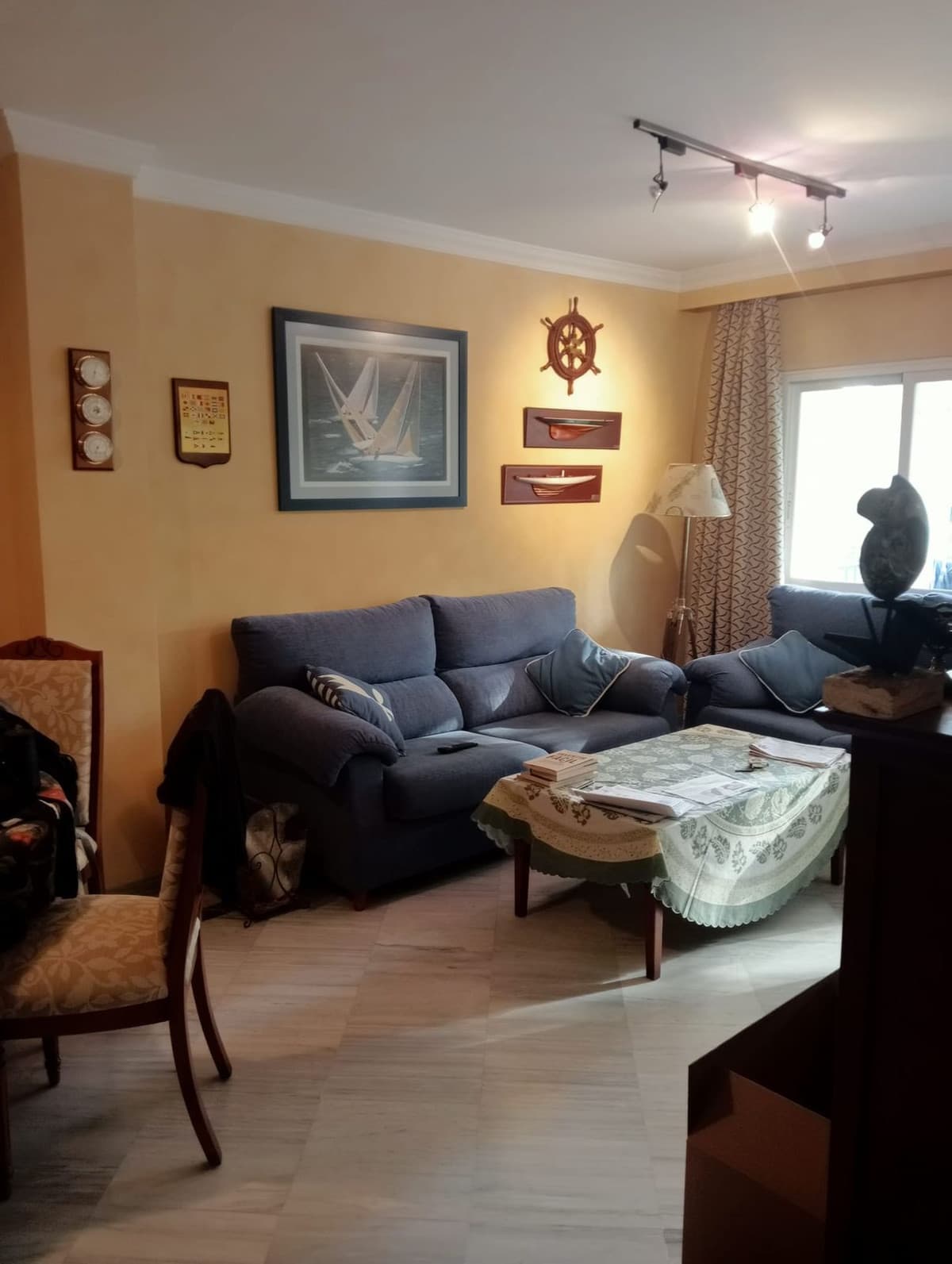 Middle Floor Apartment in Marbella — photo 10 of 10