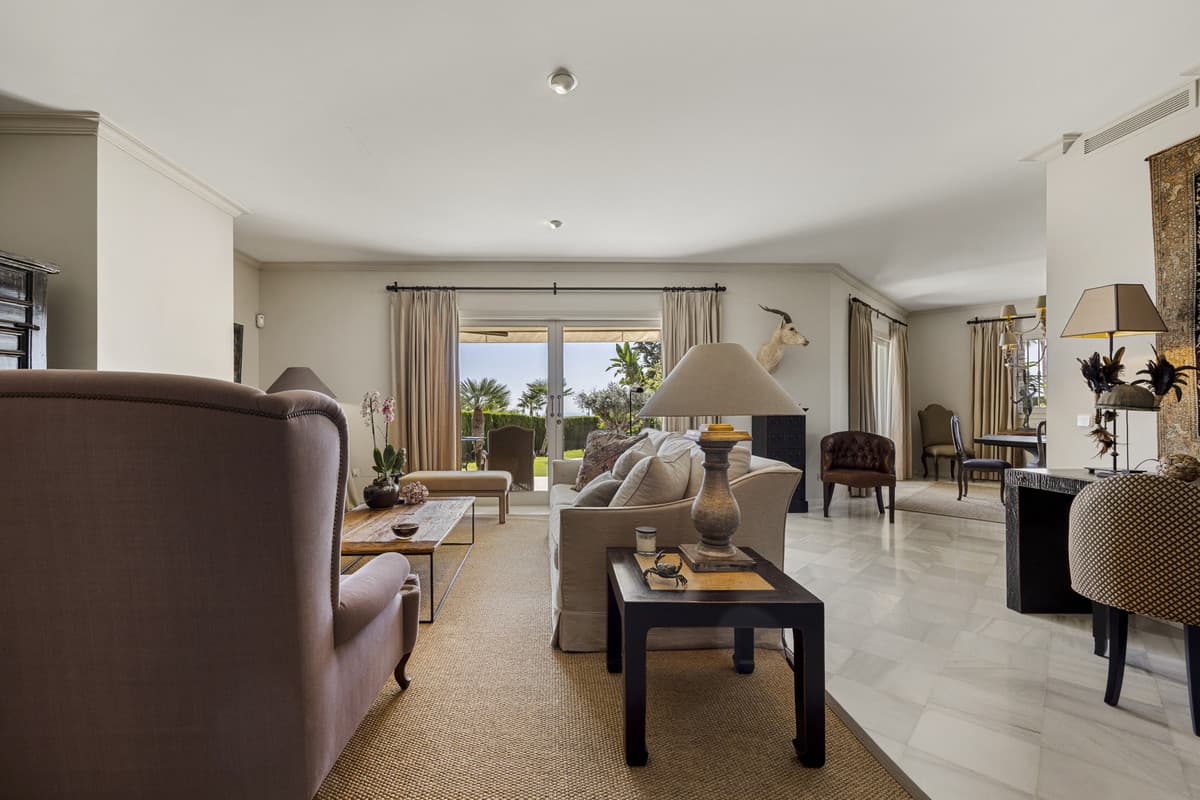 Detached Villa in Marbella — photo 8 of 10