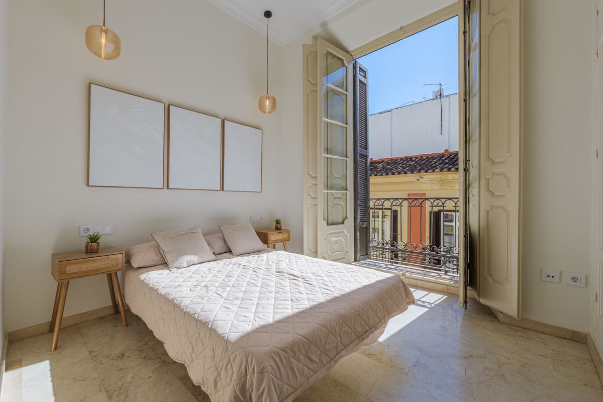 Middle Floor Apartment in Centro Histórico — photo 9 of 10