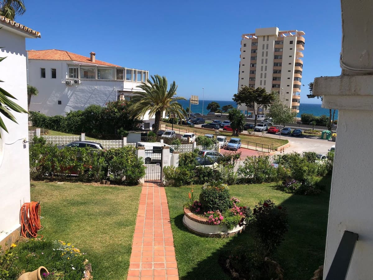 Top Floor Apartment in Riviera del Sol — photo 8 of 10