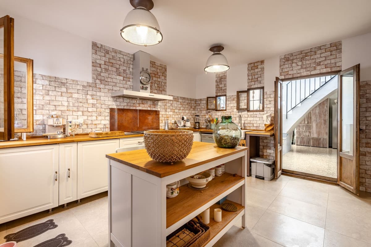 Townhouse in Alhaurín el Grande — photo 1 of 10