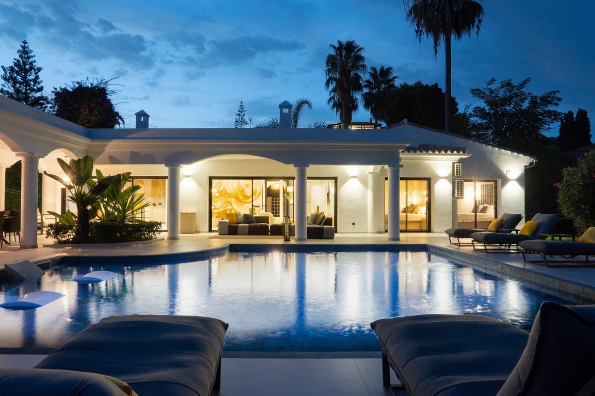 Detached Villa in El Paraiso — photo 4 of 10