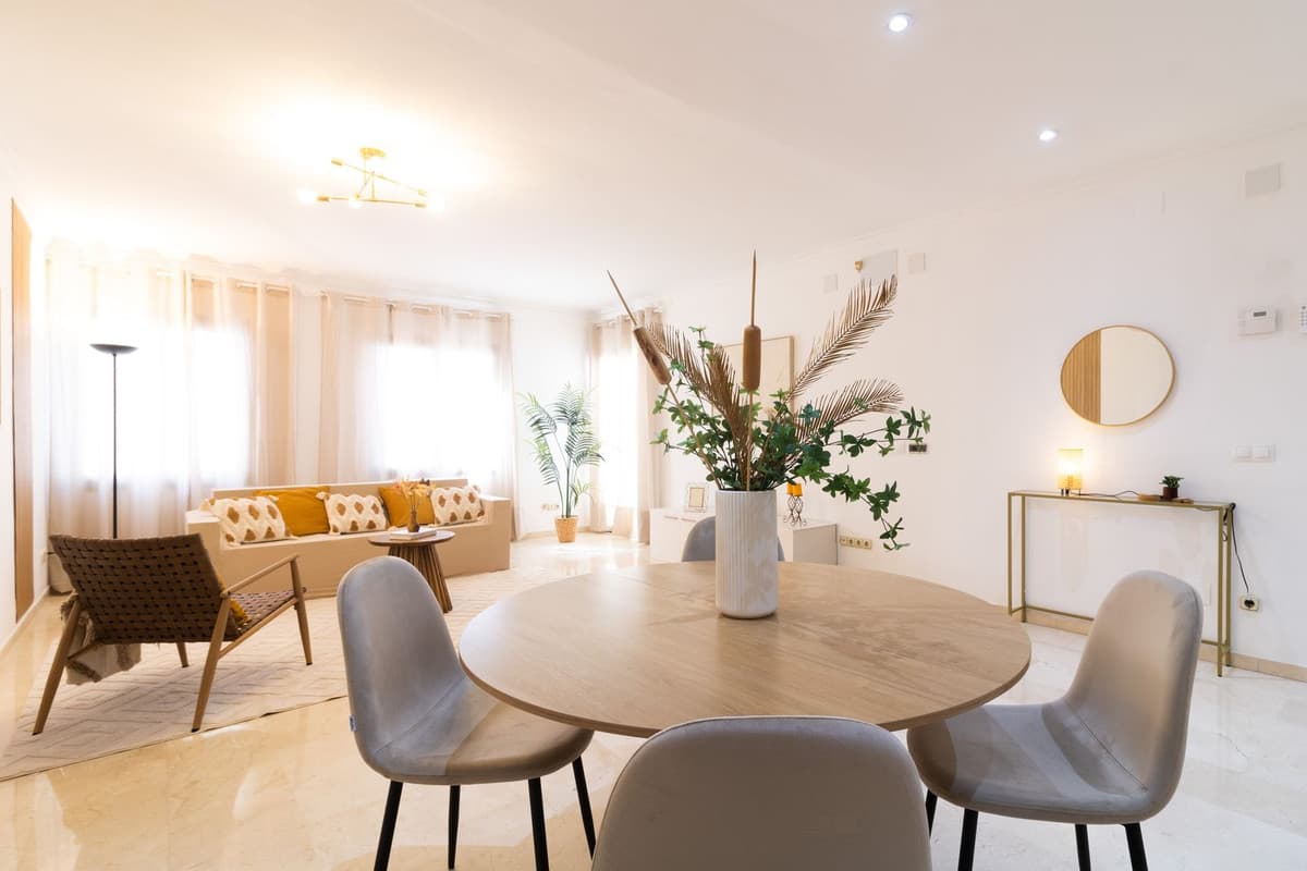 Middle Floor Apartment in Puerto Banús — photo 4 of 10